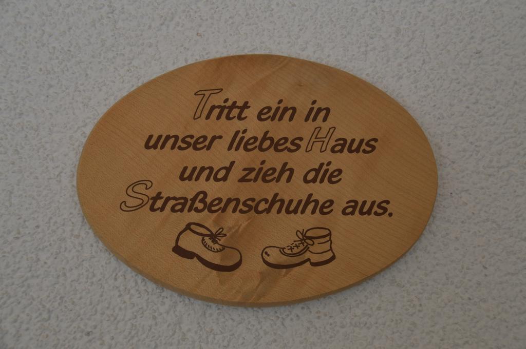 Neukirchen am GroßvenedigerHaus Christineアパートメント エクステリア 写真